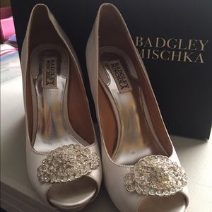 Badgley Mischka Ivory shoes